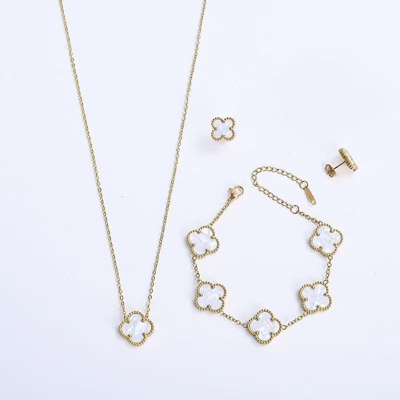 Classic Four-Leaf Clover Set