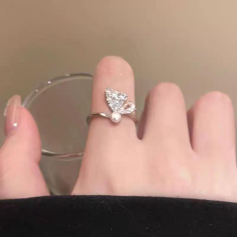 Butterfly Pearl Ring