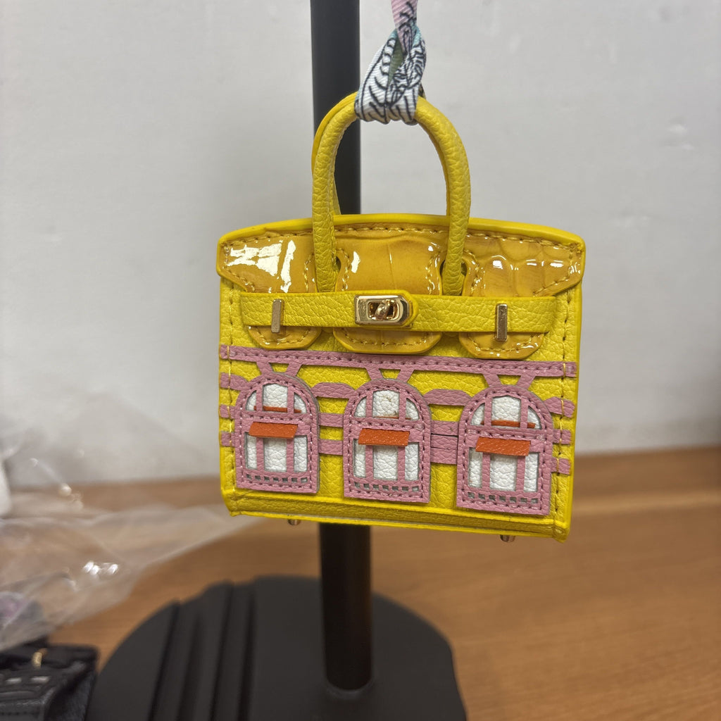 Mini house pendant bag