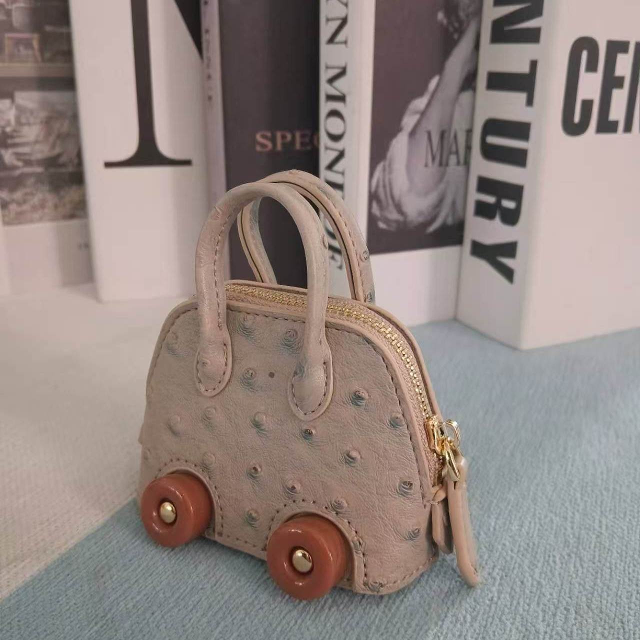 Mini Seashell Bus Charm