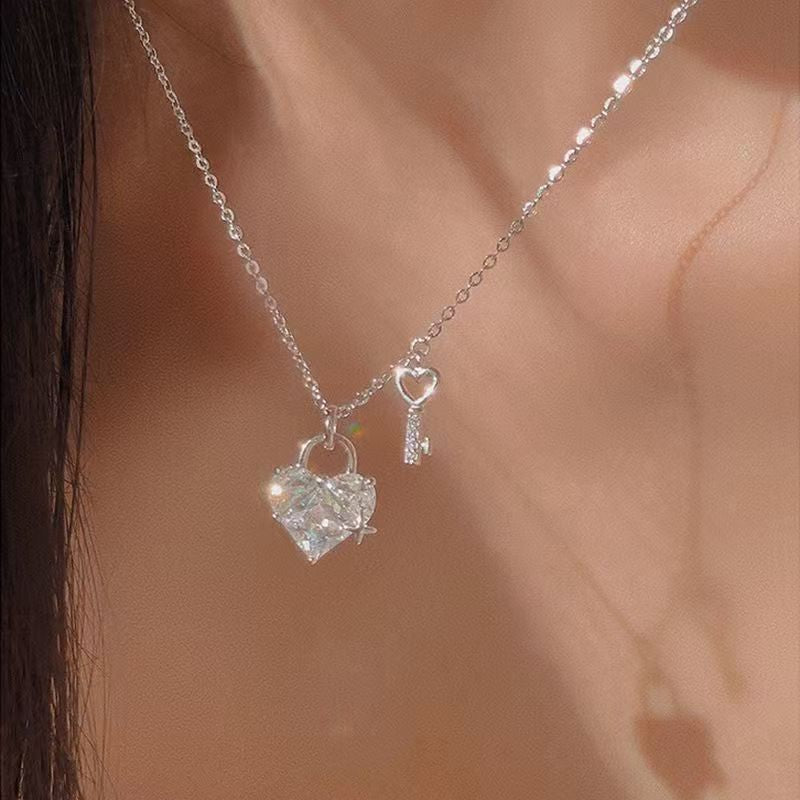 Heart-Shaped Lock Diamond Necklace