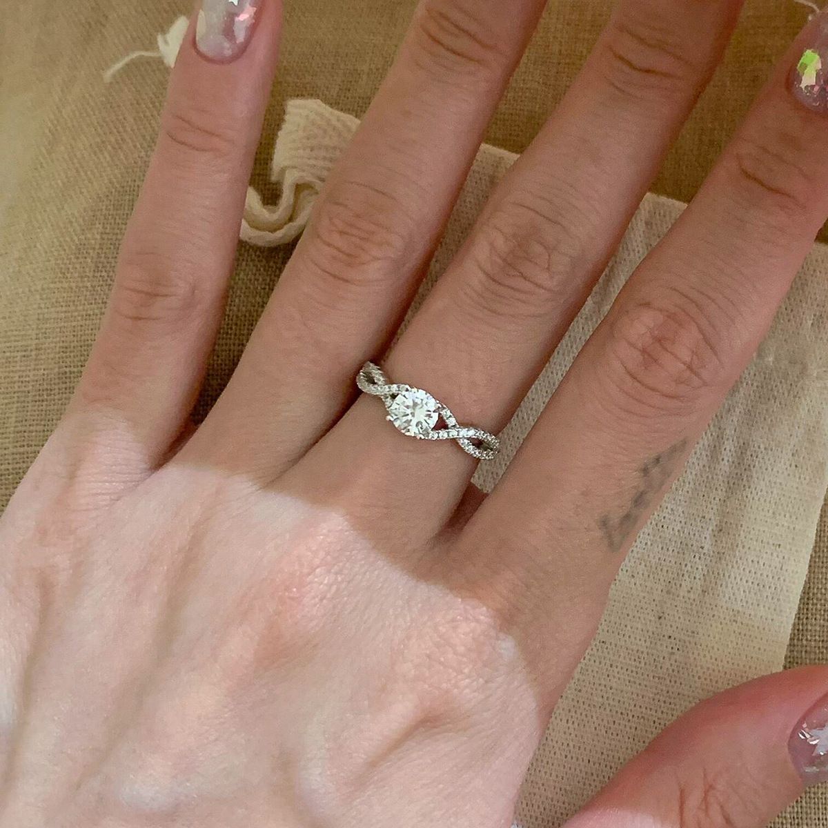 Eternal Intertwined Ring