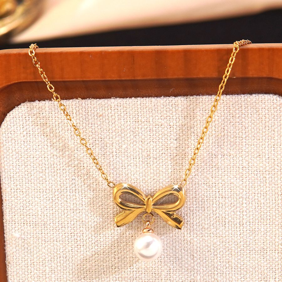 Titanium Steel Bow Pearl Set