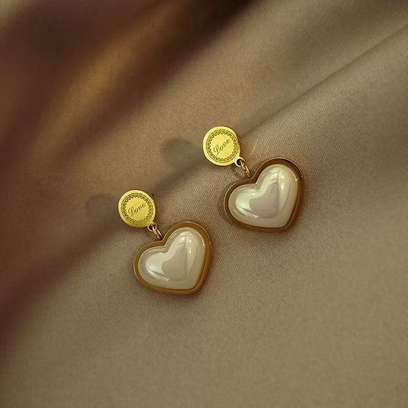 Heart-Shaped Snake Bone Chain Set