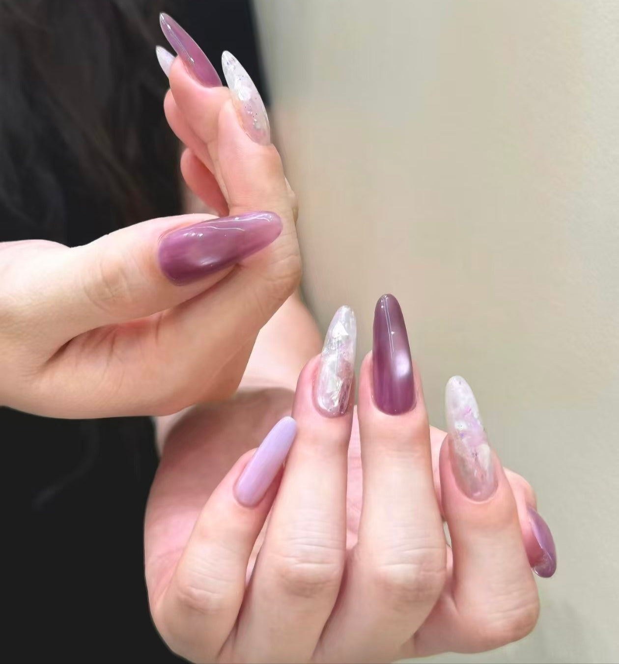 Taro-Purple Cat-Eye Gradient Press-On Nails