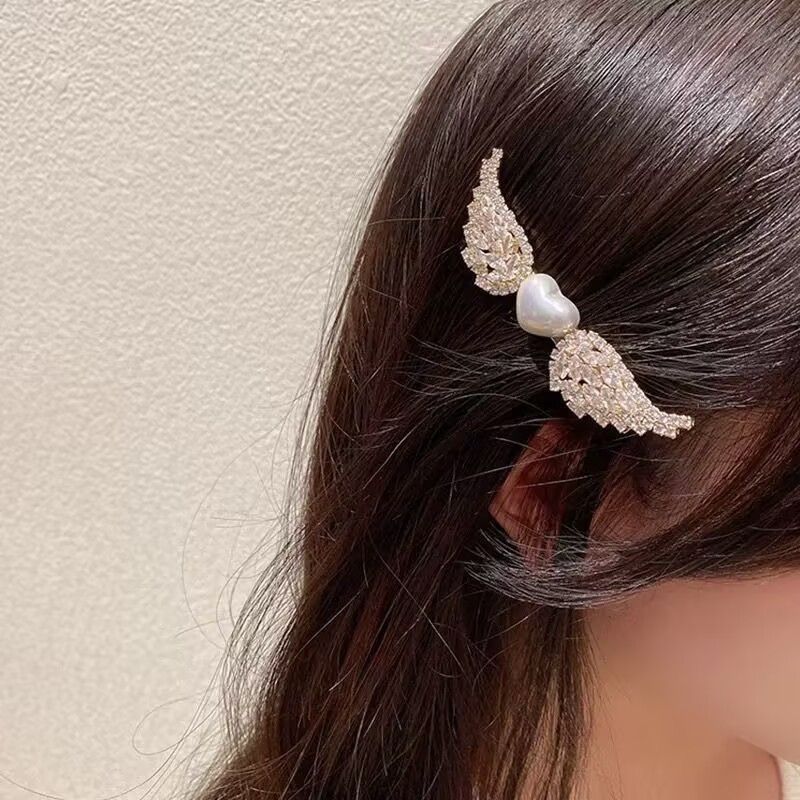 Pearl Angel Wing Hair Clip