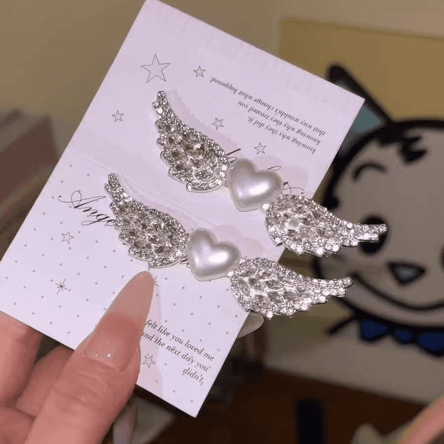 Pearl Angel Wing Hair Clip